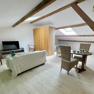 Séjour chez l'habitant Les Vieux Platanes 
