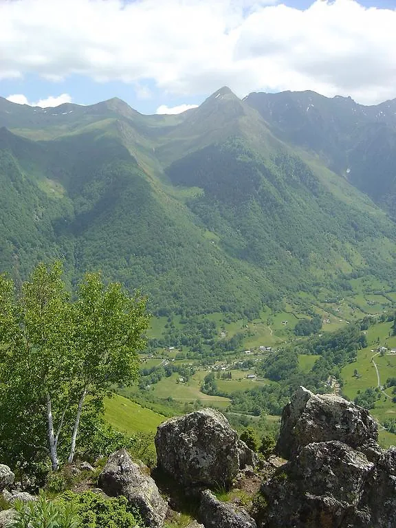 Les Rochers Saint-Savin  3*, Saint-Savin (Hautes-Pyrenees)
