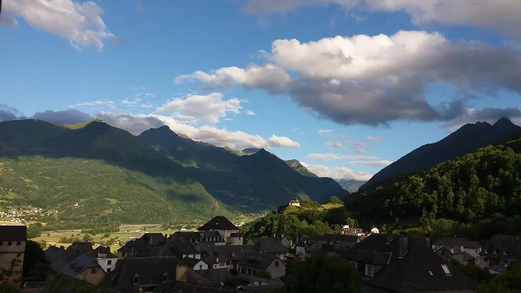 Les Rochers Saint-Savin  3*, Saint-Savin (Hautes-Pyrenees)