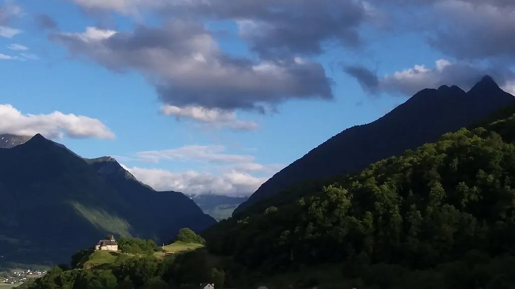 Les Rochers Saint-Savin  3*, Saint-Savin (Hautes-Pyrenees)